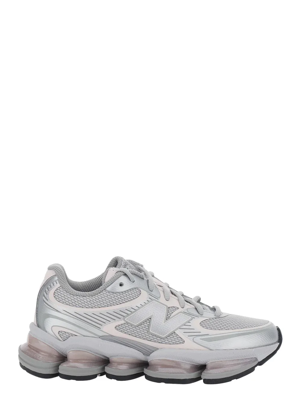 Sneaker by New Balance