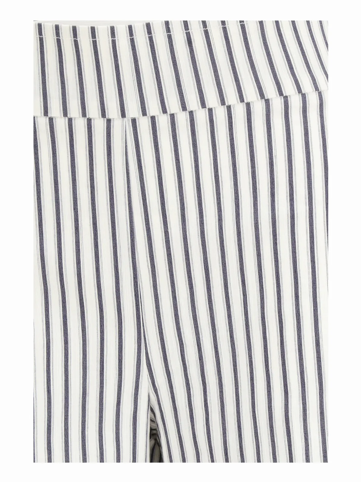 Trousers by Avenue Montaigne