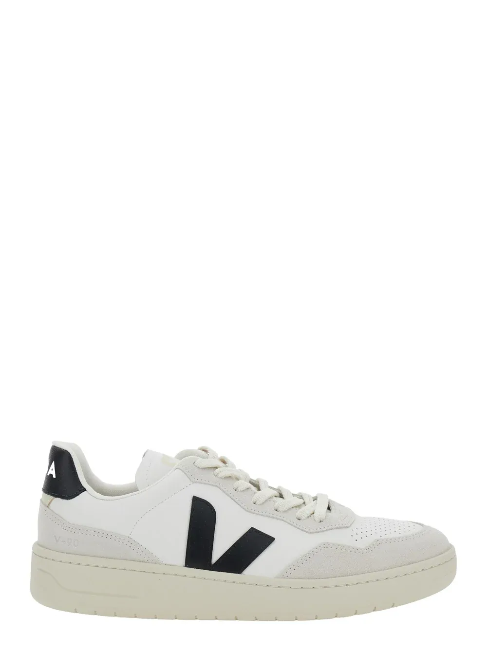 V90 Sneaker by Veja