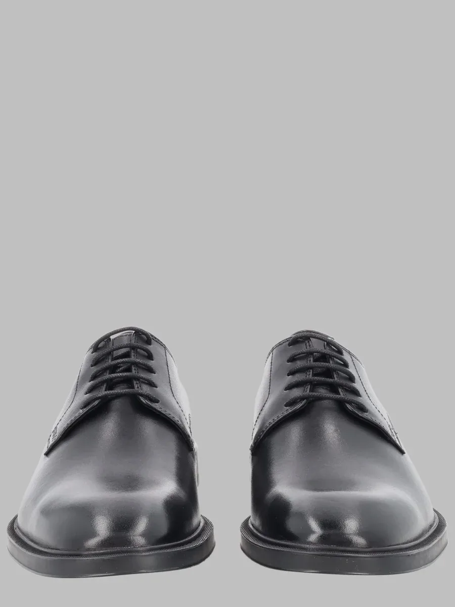 Leather Lace-Up Oxford