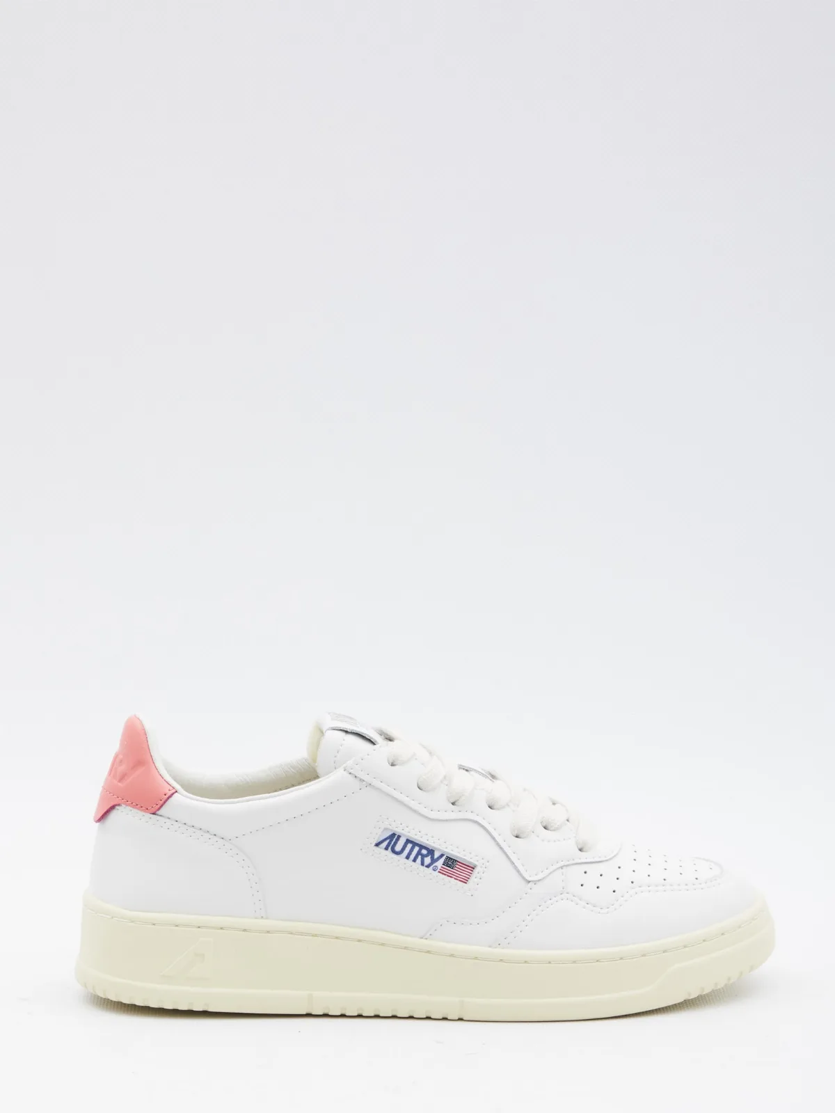 Medalist Low Sneakers