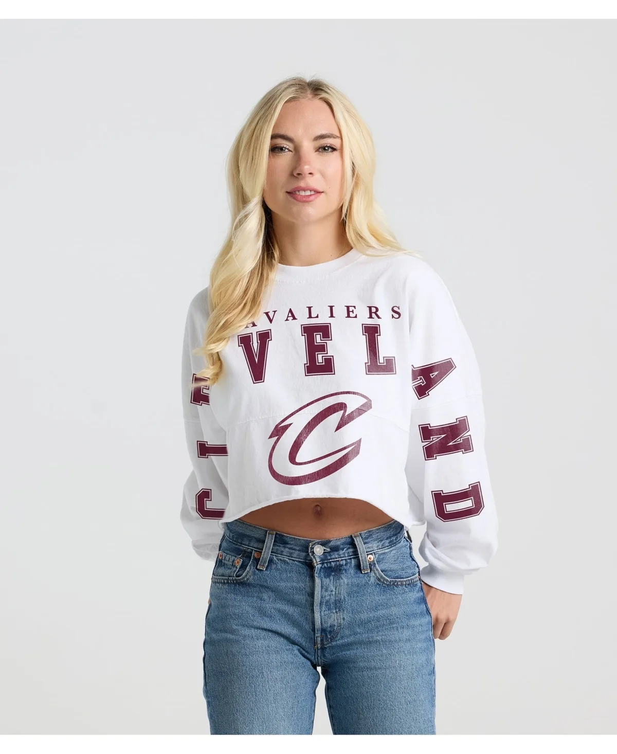 Cleveland Cavaliers Spirit Jersey Cropped Crew Neck Sweatshirt by Fanatics