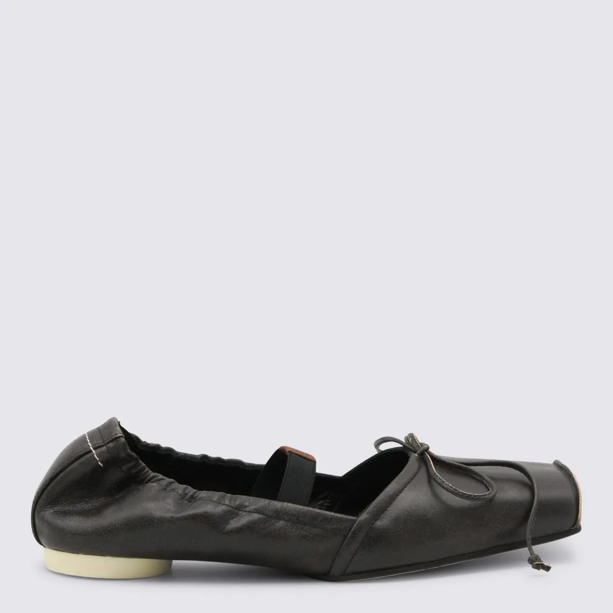 Black And Doe Brown Leather Flats