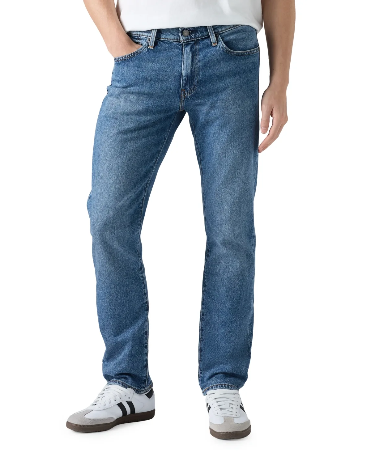 511 Slim Jeans - a Step Ahead by Levi's