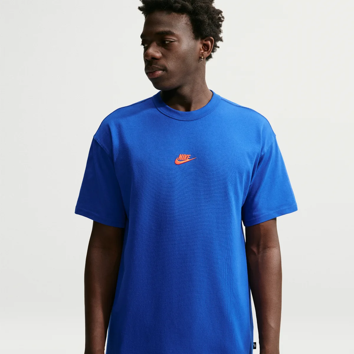 Sportswear Premium Essentials T-Shirt by Nike