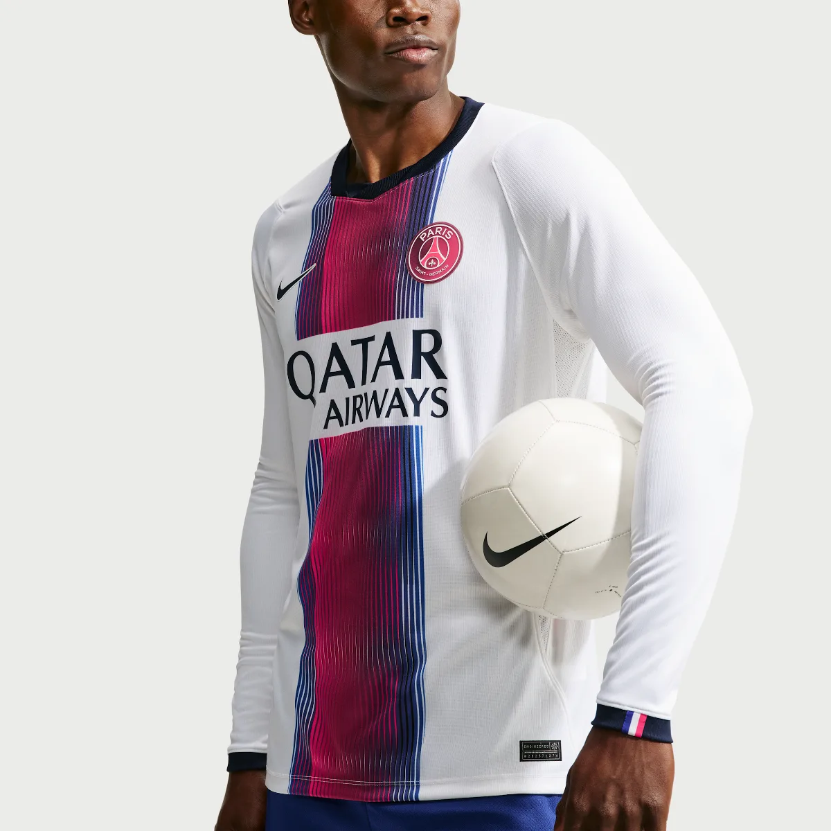 Paris Saint-Germain 2026/27 Stadium Away Dri-FIT Soccer Replica Long-Sleeve Jersey by Nike