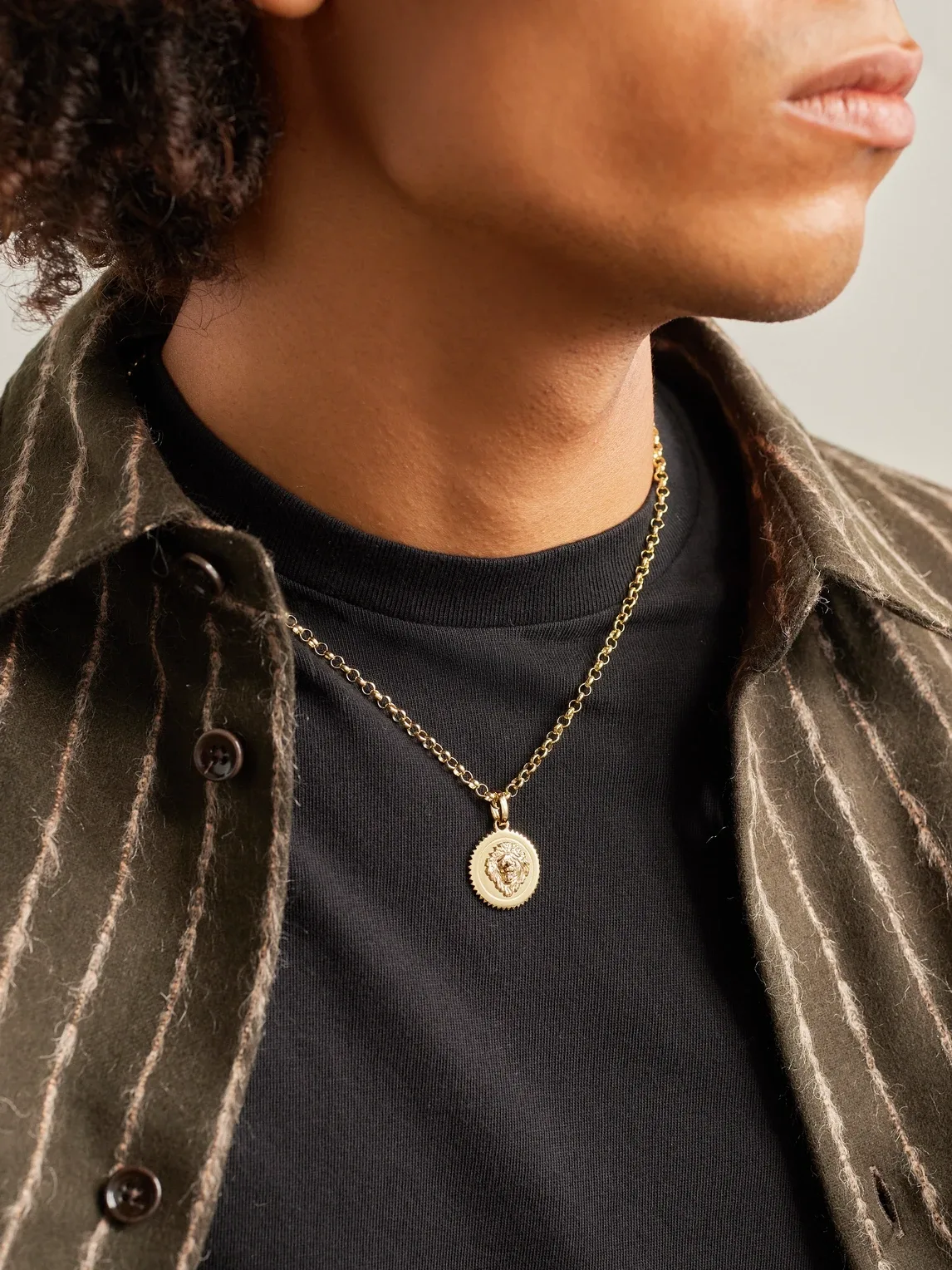 Strength Medium Annex Link 18-Karat Gold Diamond Pendant by Foundrae