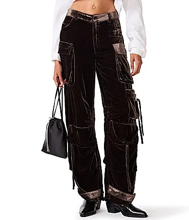 Duo Velvet Mid Rise Utility Cargo Pants by Steve Madden
