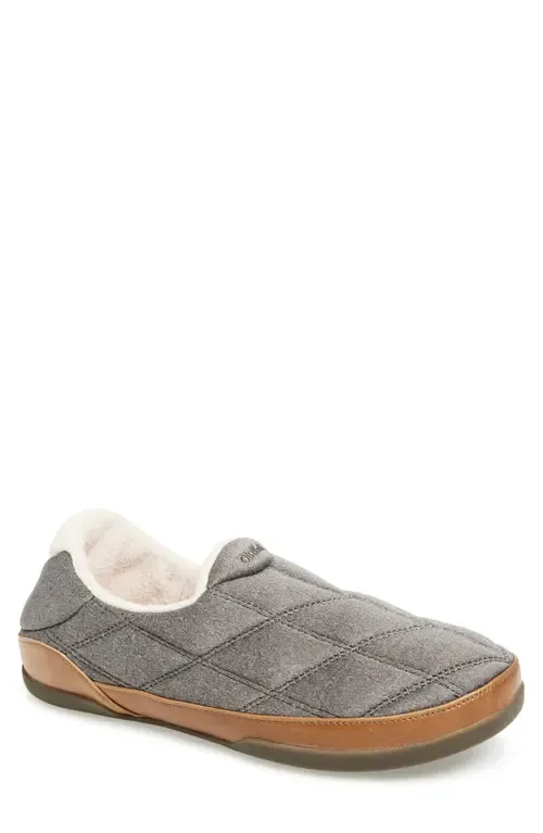 Puku'i Quilted Slipper by OluKai