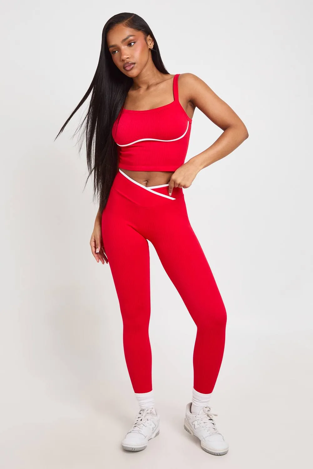 Contour Ribbed Seamless Contrast Bum Scrunch Wrap Active Leggings Pants by boohoo