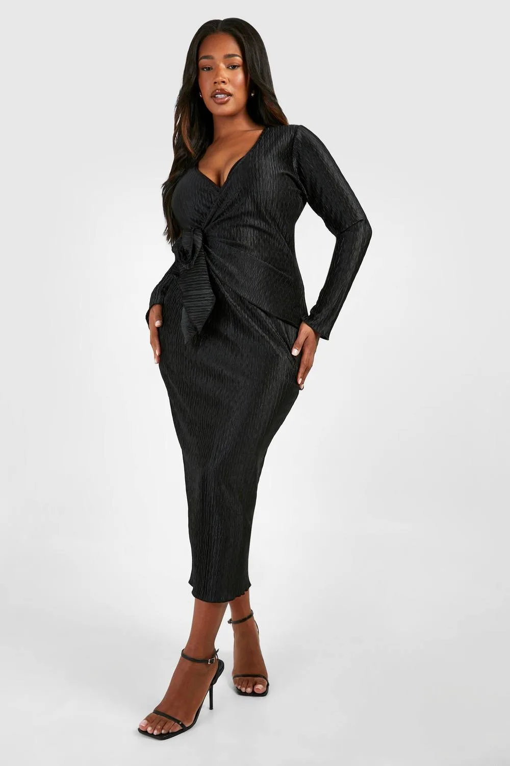 Wave Plisse Wrap Midaxi Dress by boohoo