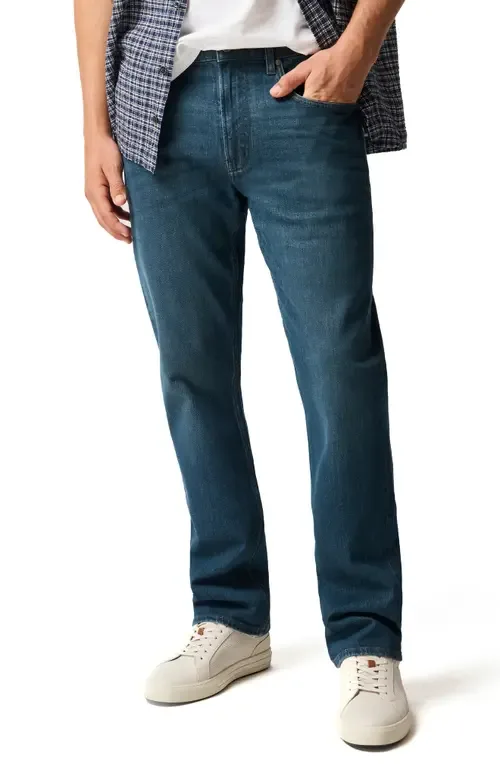 Kurow Relaxed Fit Jeans by Rodd & Gunn