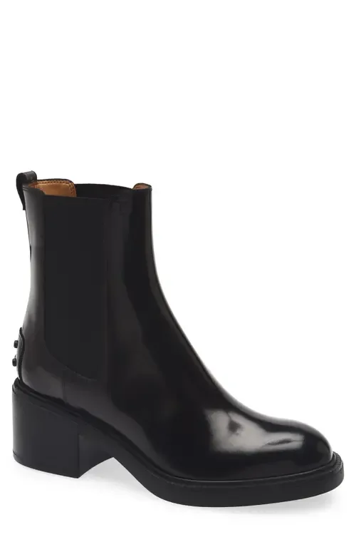 Chelsea Boot by Tod's