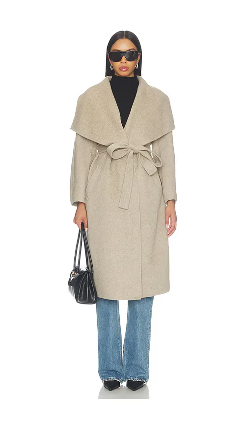 Kravitz Coat by Heartloom