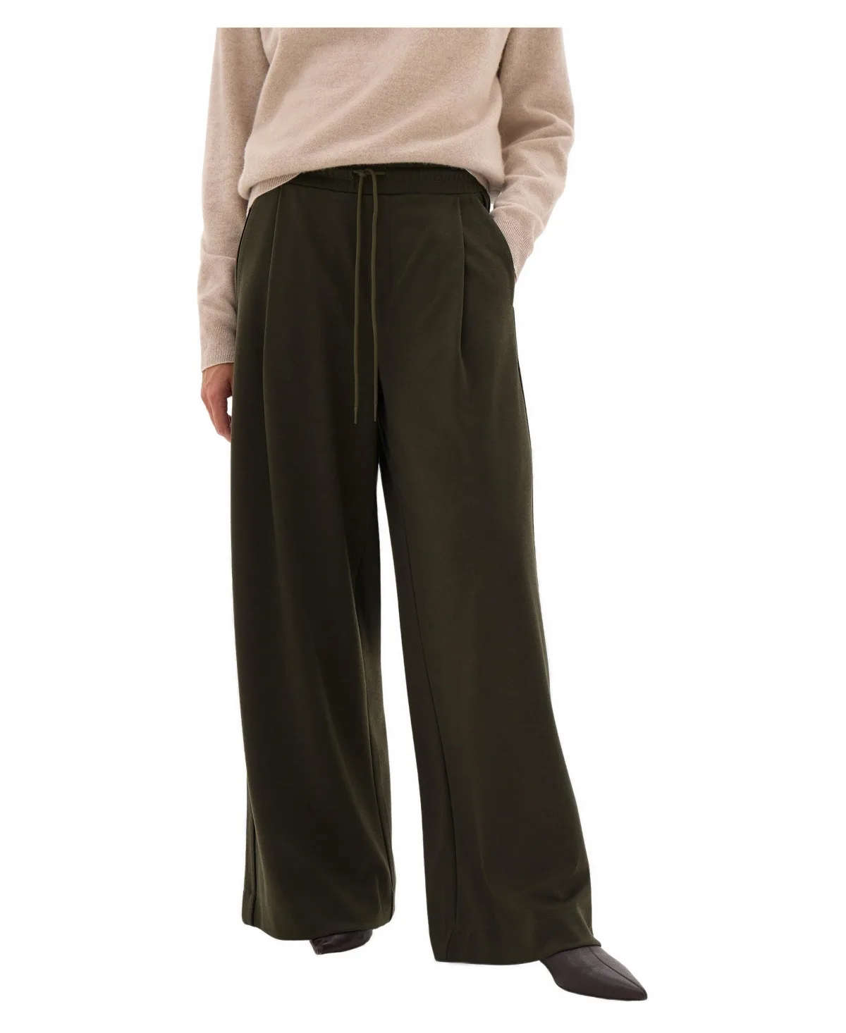 Taylor Piped Wide Leg Trousers by Hush