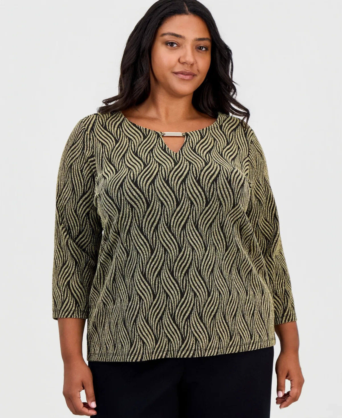 Printed 3/4-Sleeve Keyhole Metallic Top by JM Collection