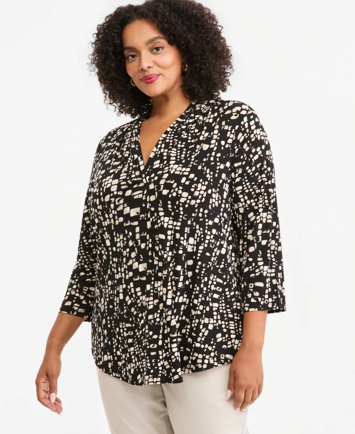 Printed 3/4 Sleeve V-Neck Knit Top by JM Collection