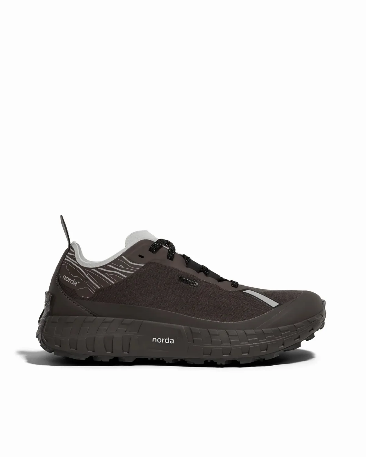 001A Sneakers by Norda