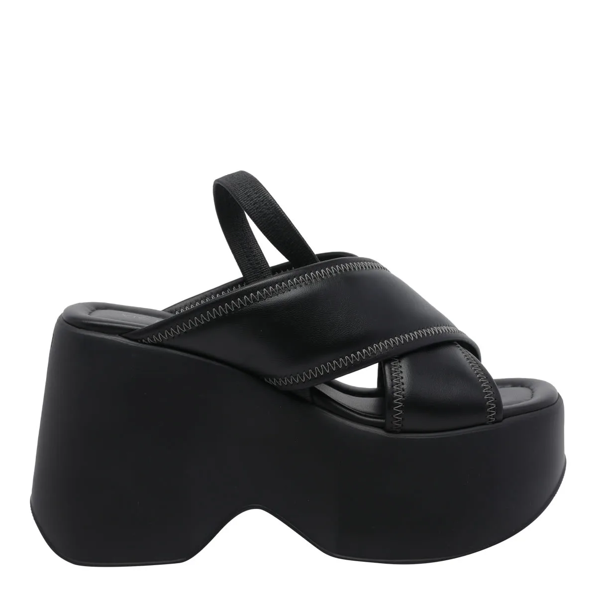 Plateau Travel Sandals