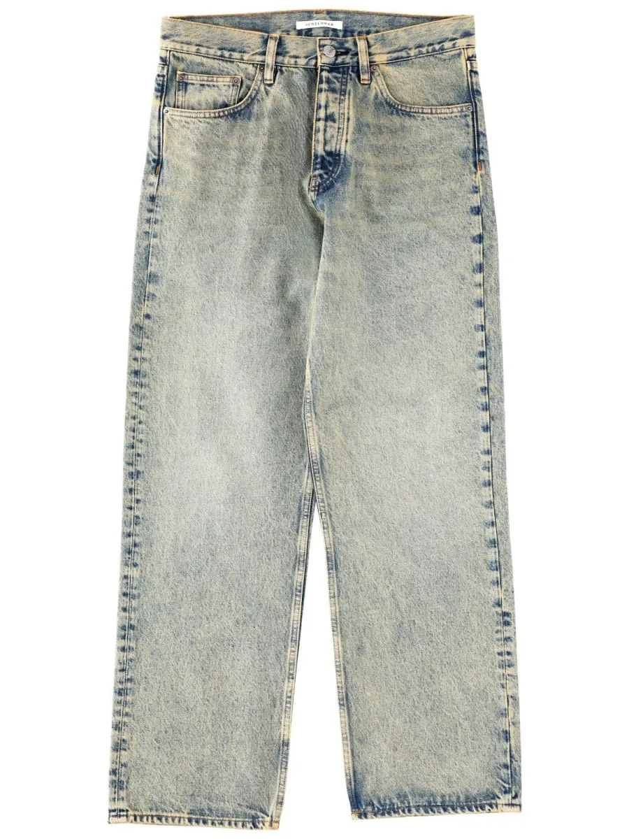 Jeans loose