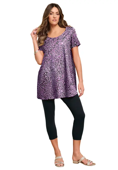 Plus Size Cotton Ultimate Scoopneck Swing Tunic in Magenta Swirly Leaves at Nordstrom, Size