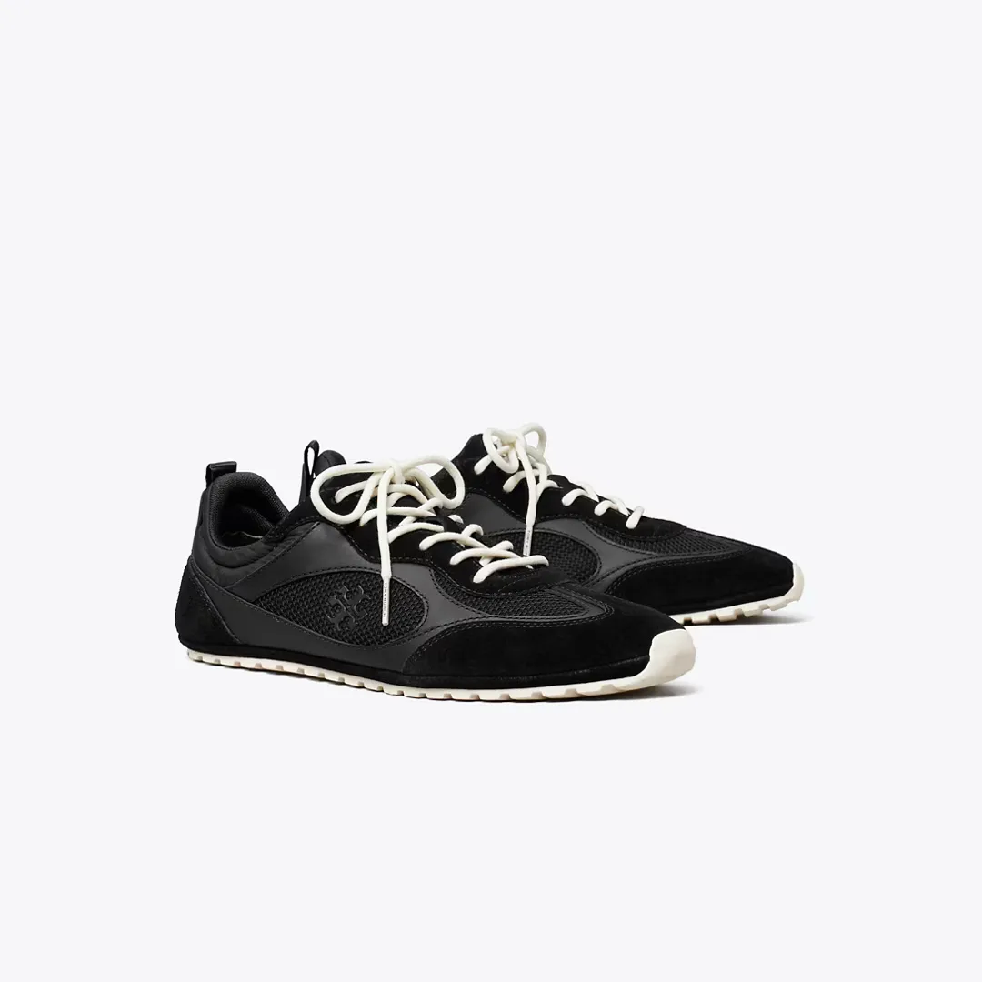 Field Sneaker
