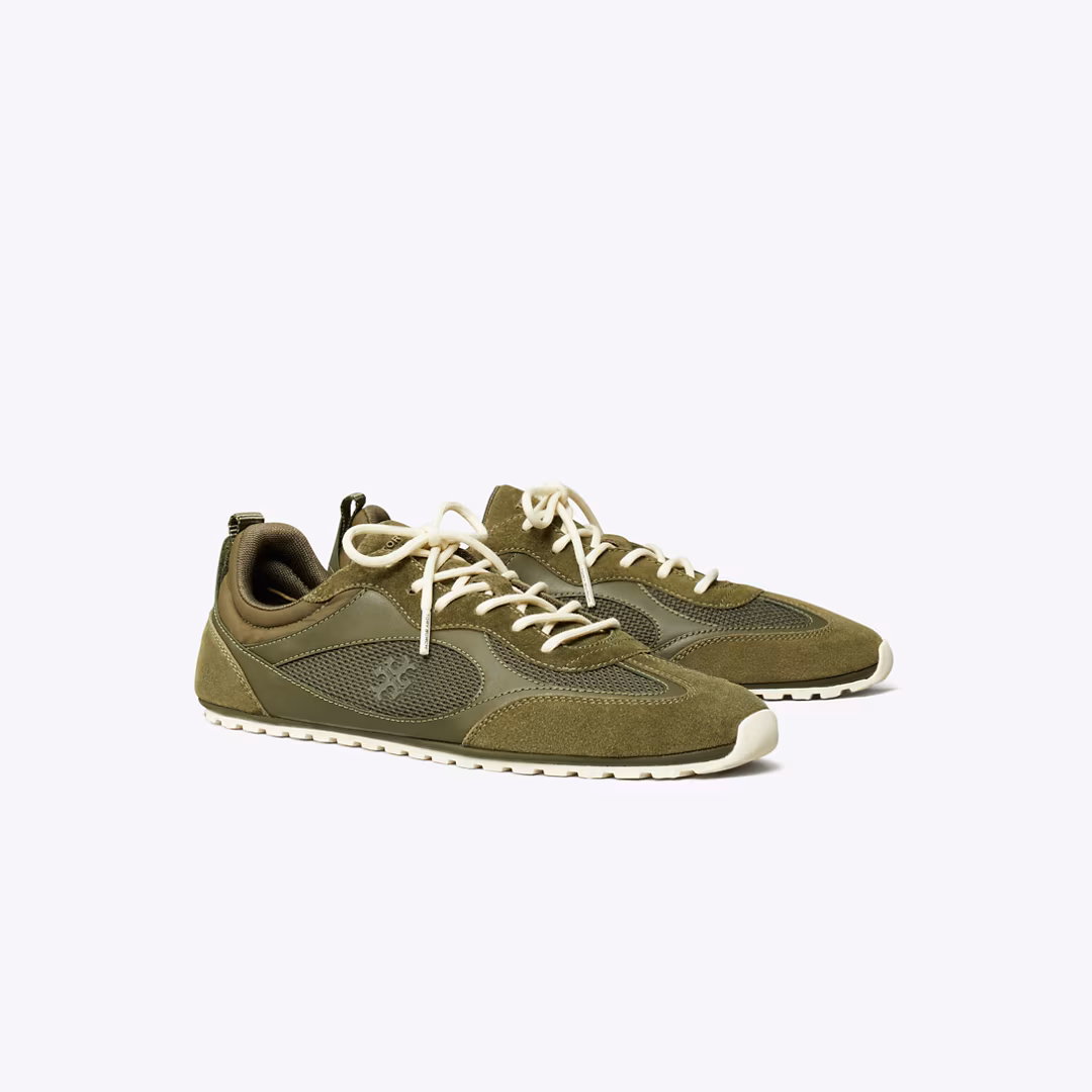 Field Sneaker