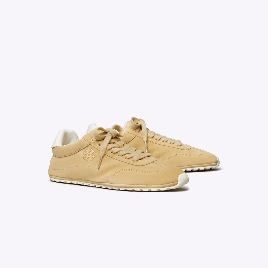 Field Sneaker
