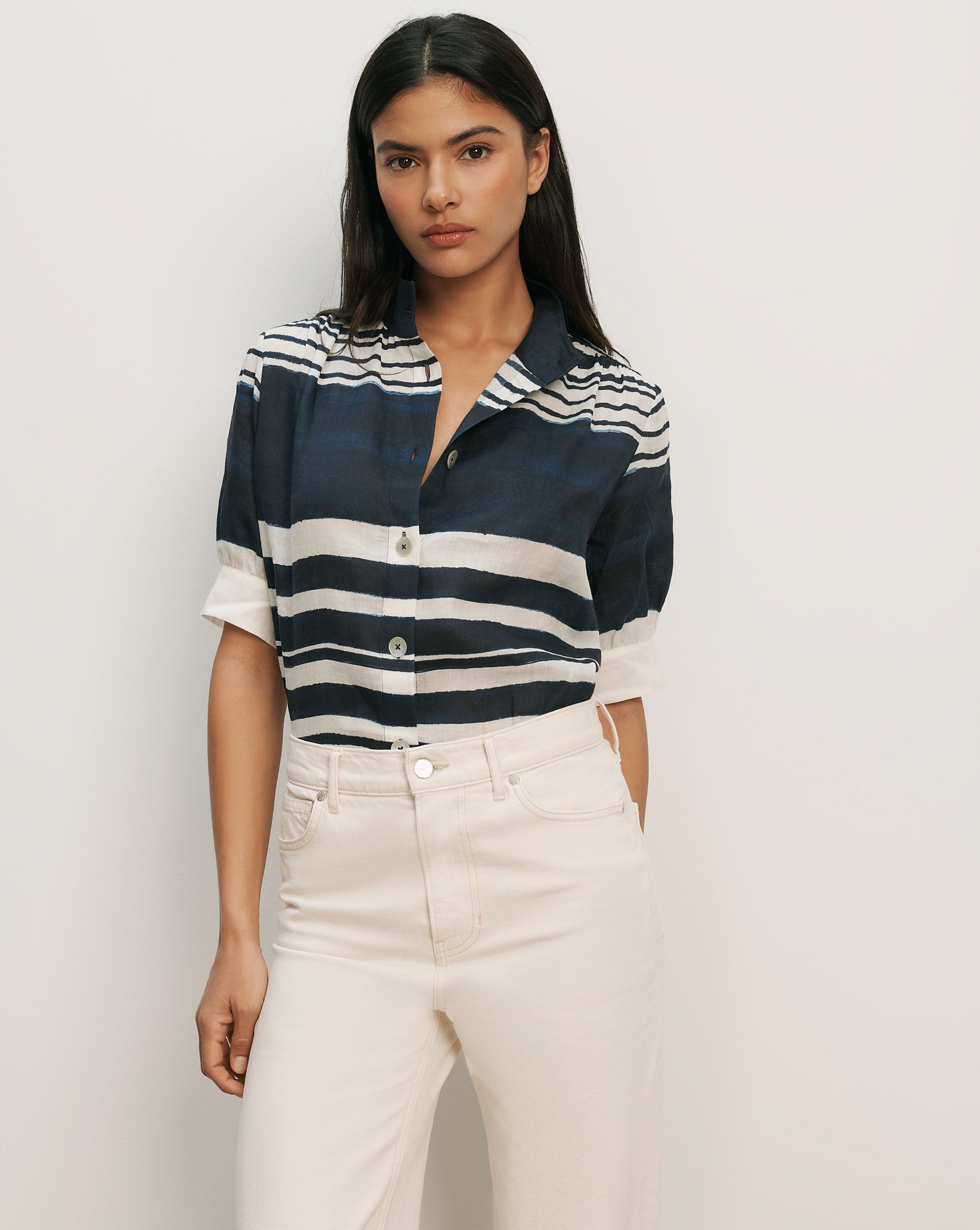 Hollandale Button-Down Shirt Navy Dove White