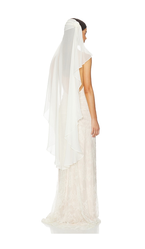 Lyra Veil in Ivory. by DE LA VALI