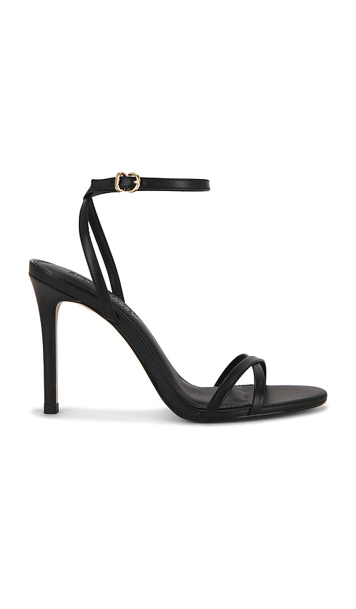 Jypsey Heel in Black.