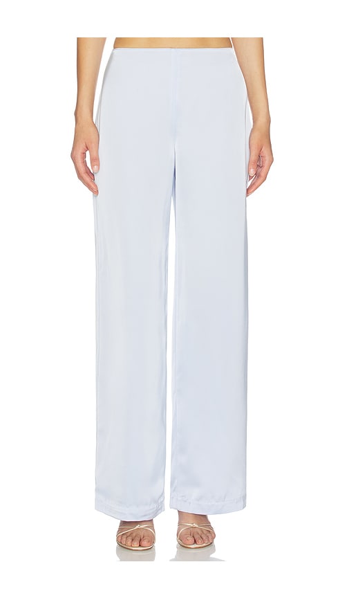 Linda Pants in Baby Blue.