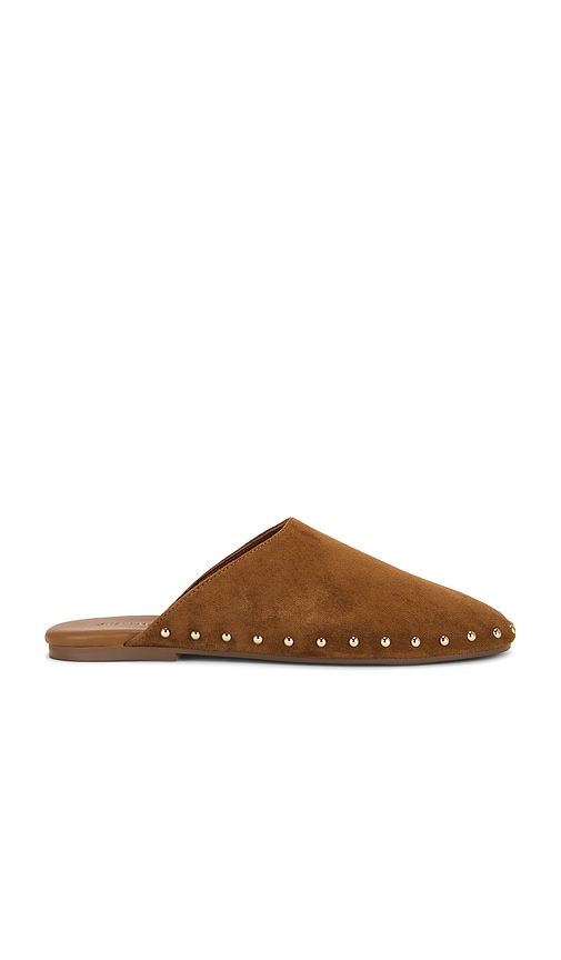 Pearson Flat in Chestnut Suede in Cognac.