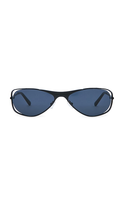 Tommy Sunglasses in Black.