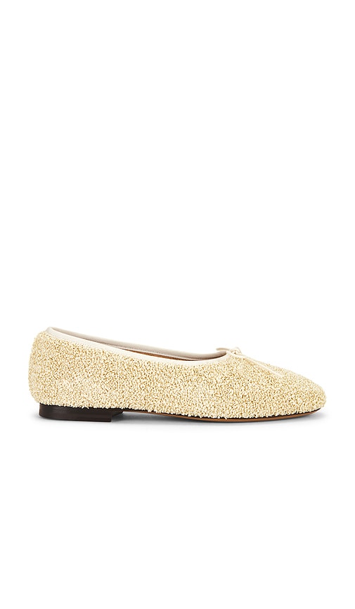 Dream Ballerina in Cream.