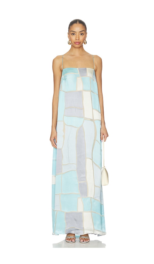 Maxella Dress in Baby Blue.