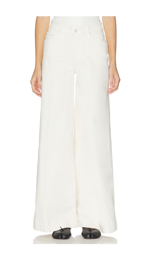 The Mid Rise Headliner Sneak Jeans in Cream.