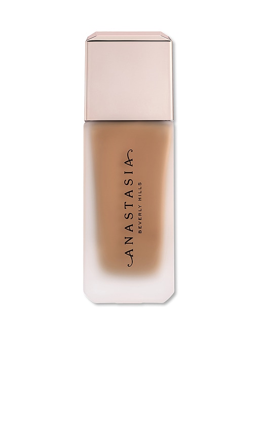 Impeccable Blurring Second Skin Matte Foundation in 4.5O.