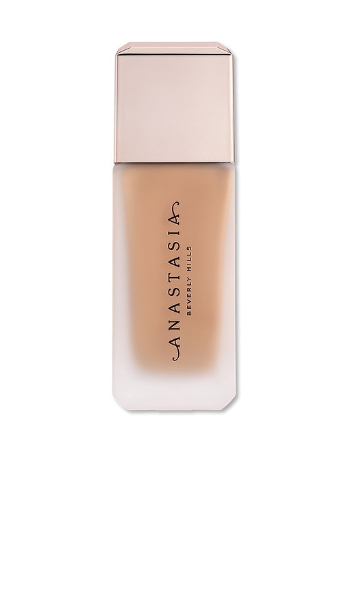 Impeccable Blurring Second Skin Matte Foundation in 3.75N.