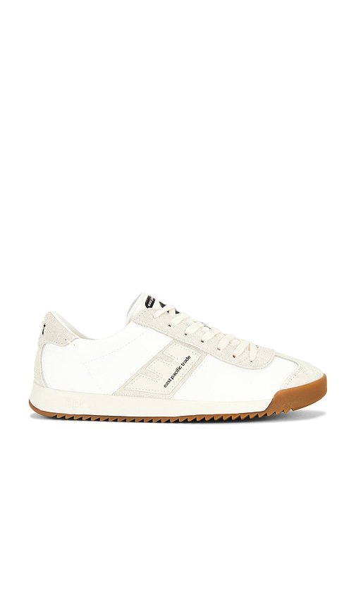 Bonito Sneaker in White.