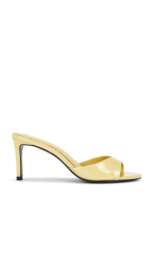 Freddie 65 Mule in Yellow.