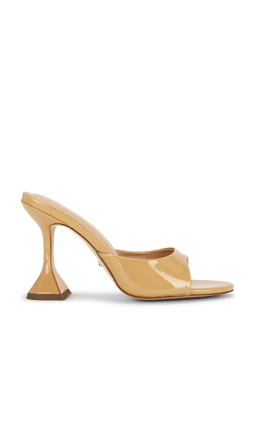 Polina Heel in Nude.