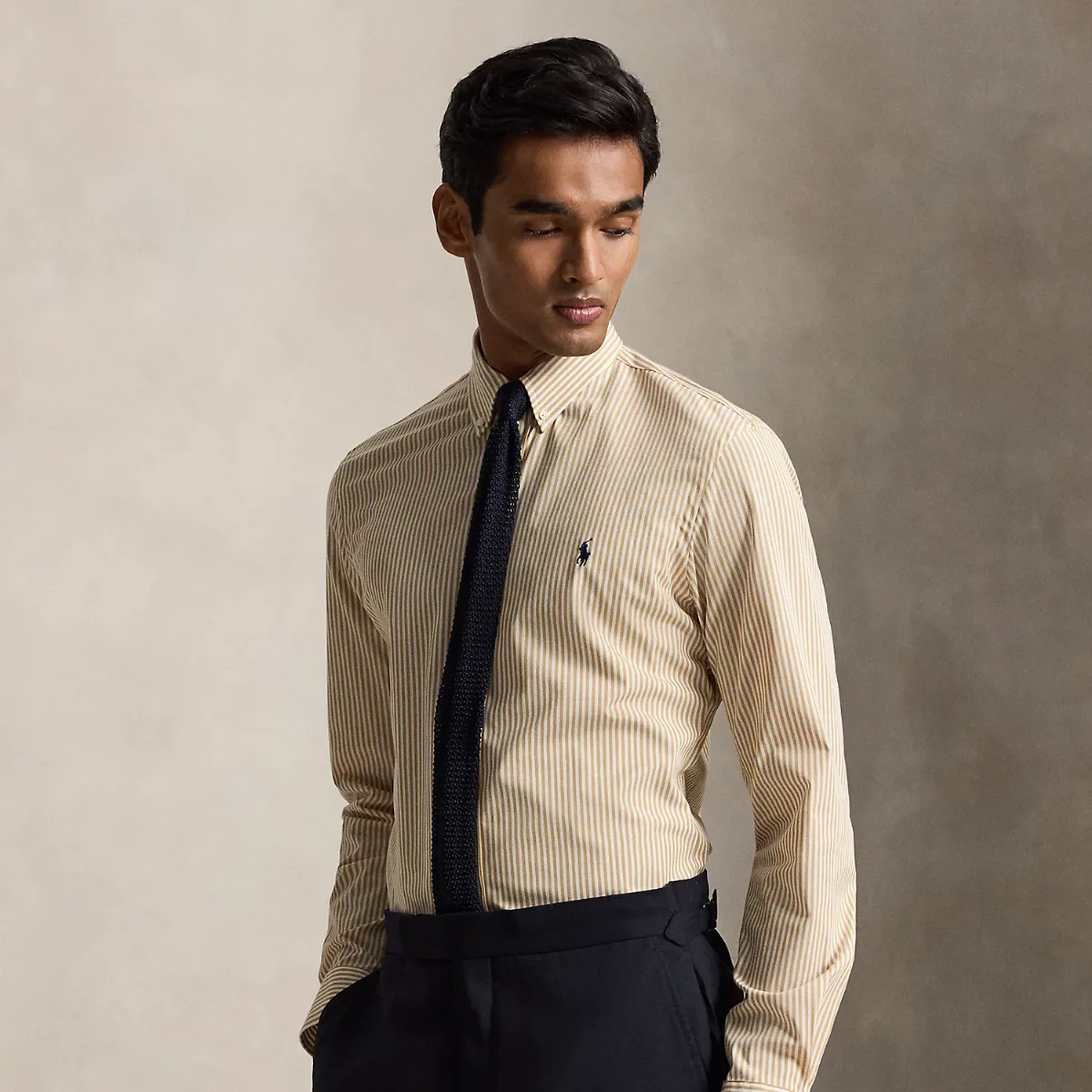 Custom Fit Striped Stretch Poplin Shirt