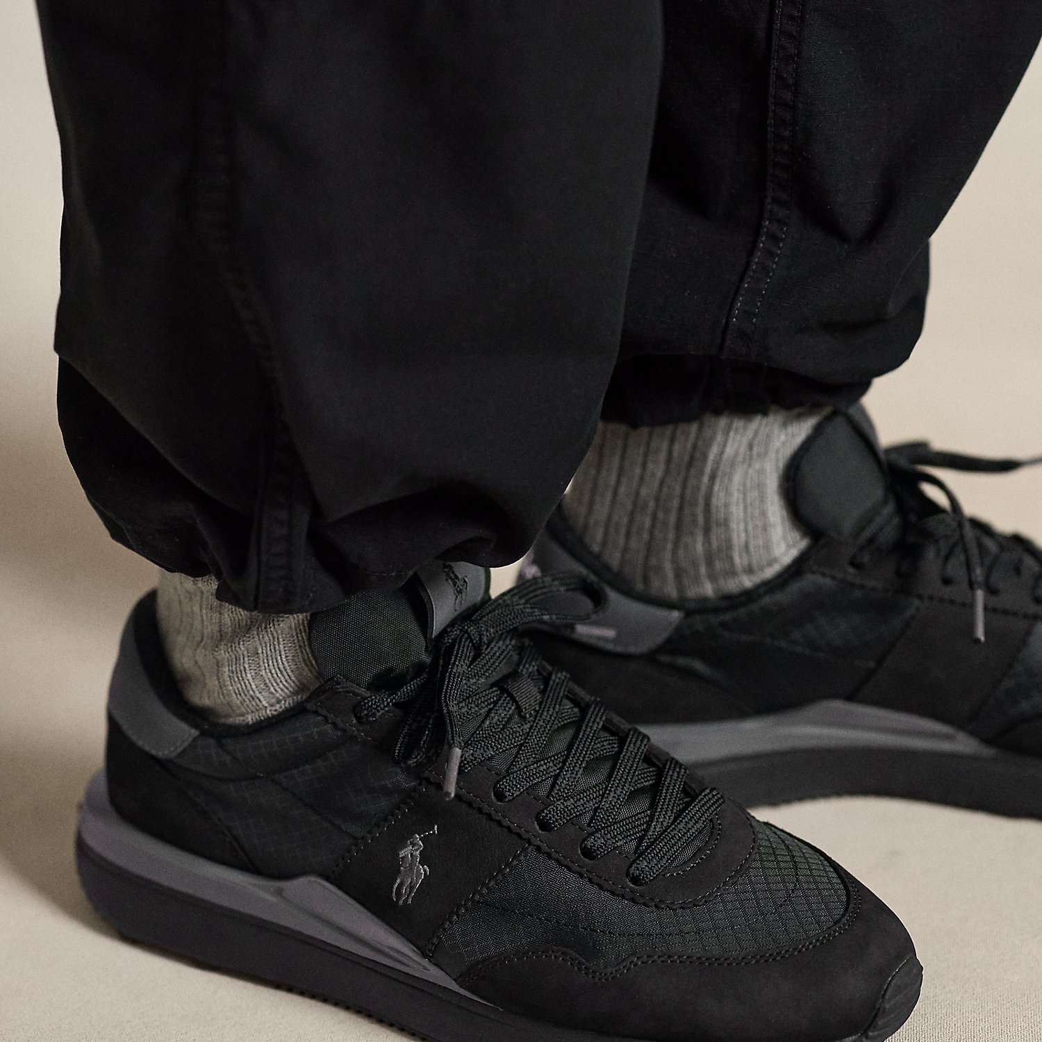 Train 89 Nubuck and Oxford Trainer