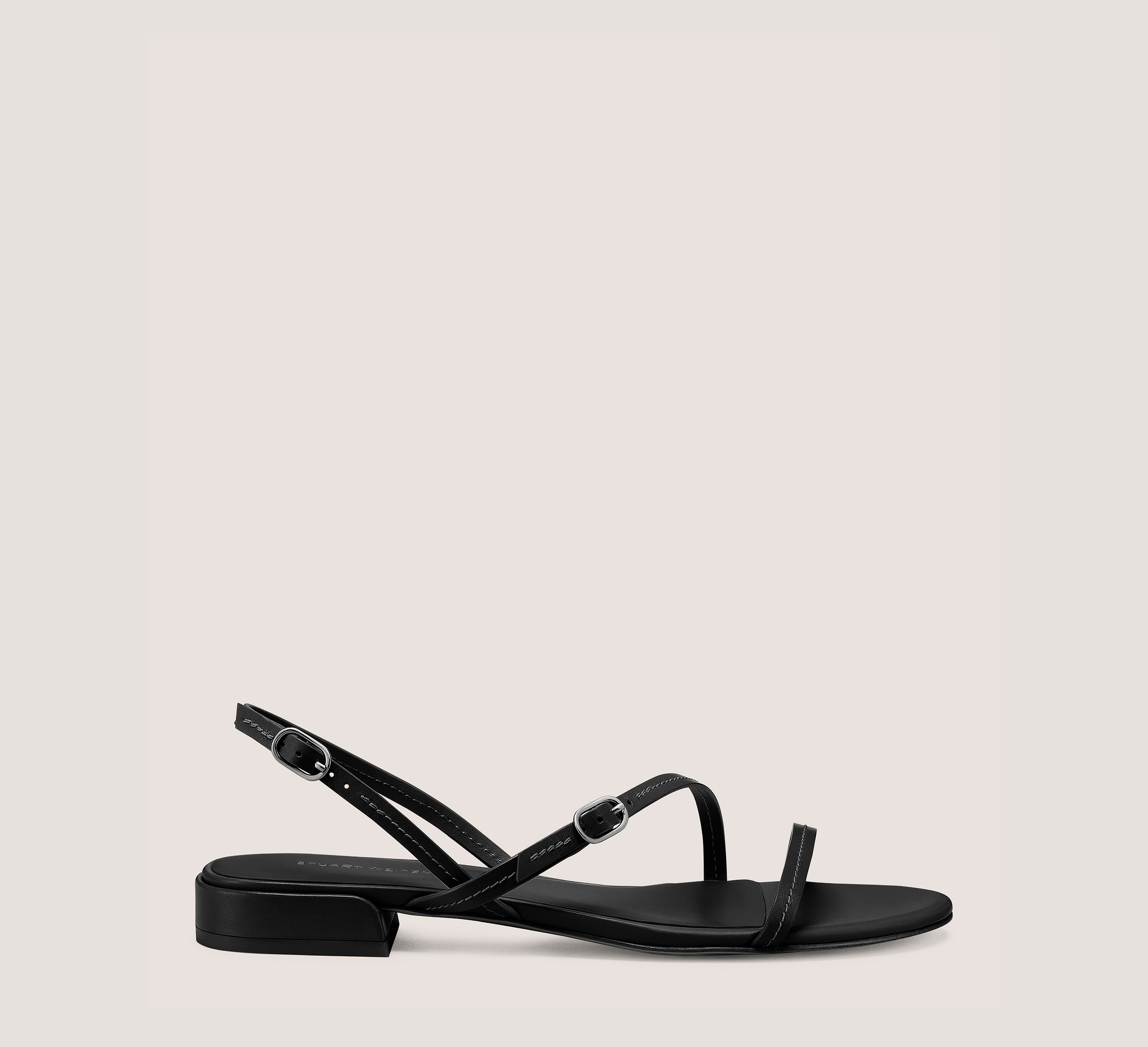 Kenna Sandal, Black Smooth Leather, Size: 7 Medium