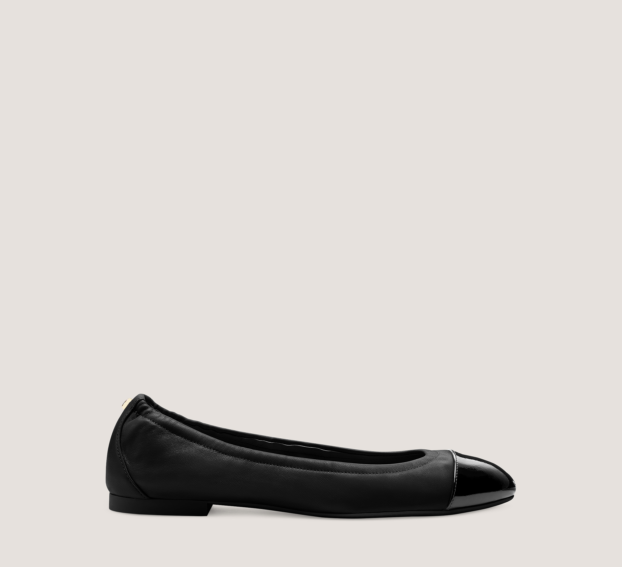 Gabby Ballet Flat, Black Nappa/Patent Leather, Size: 5 Medium