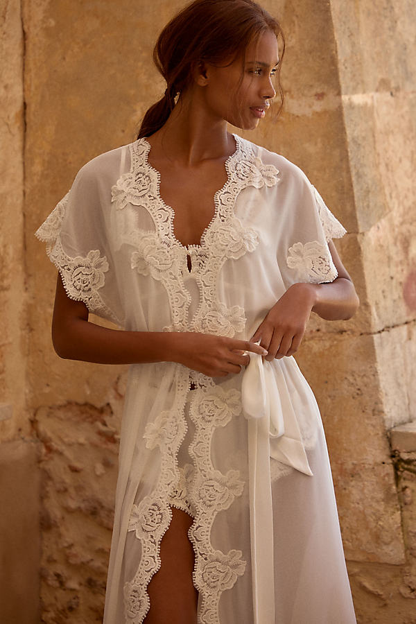 Valentina Short-Sleeve Lace-Trim Chiffon Robe