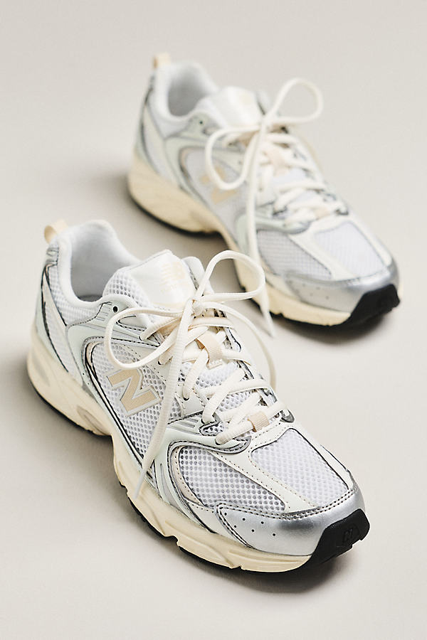 530 Sneakers
