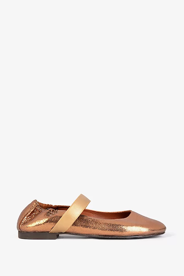 Rock & Roll Leather Flats