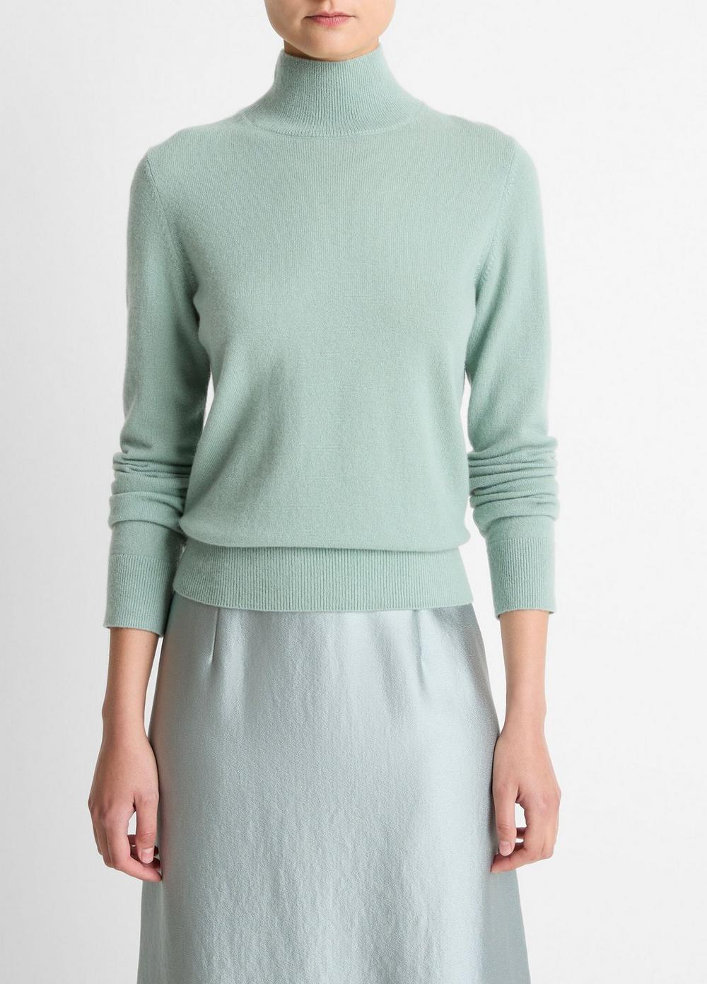 Women's Cashmere Turtleneck Sweater, Aloe Stone, Size M Vince